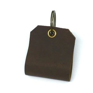 “Cuero Labios ©" Brown SM-Leather Lips Key Caddy